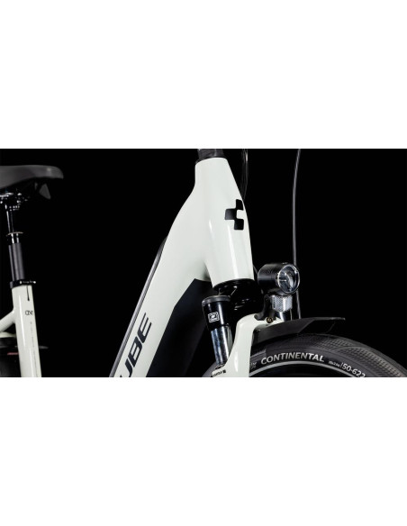Cube Supreme Hybrid ONE 500 50cm Vit